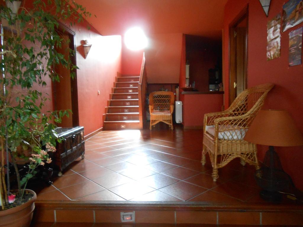 Hostal Burgos Torrecaballeros Exterior photo